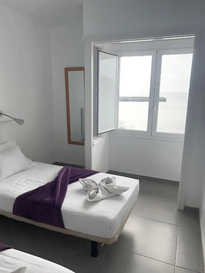 Edificio Playa Chica Apartment El Medano  Spain