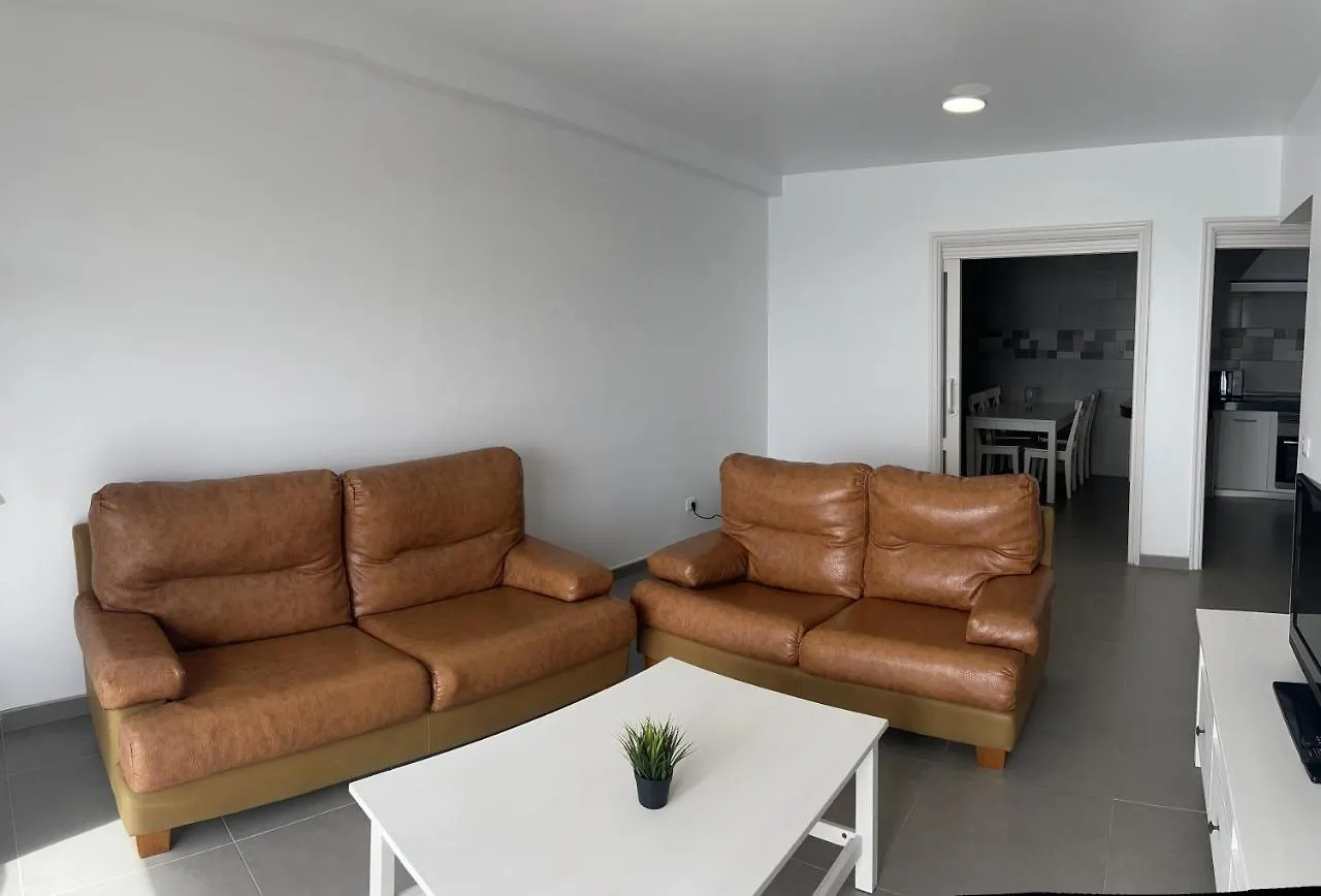 Edificio Playa Chica location